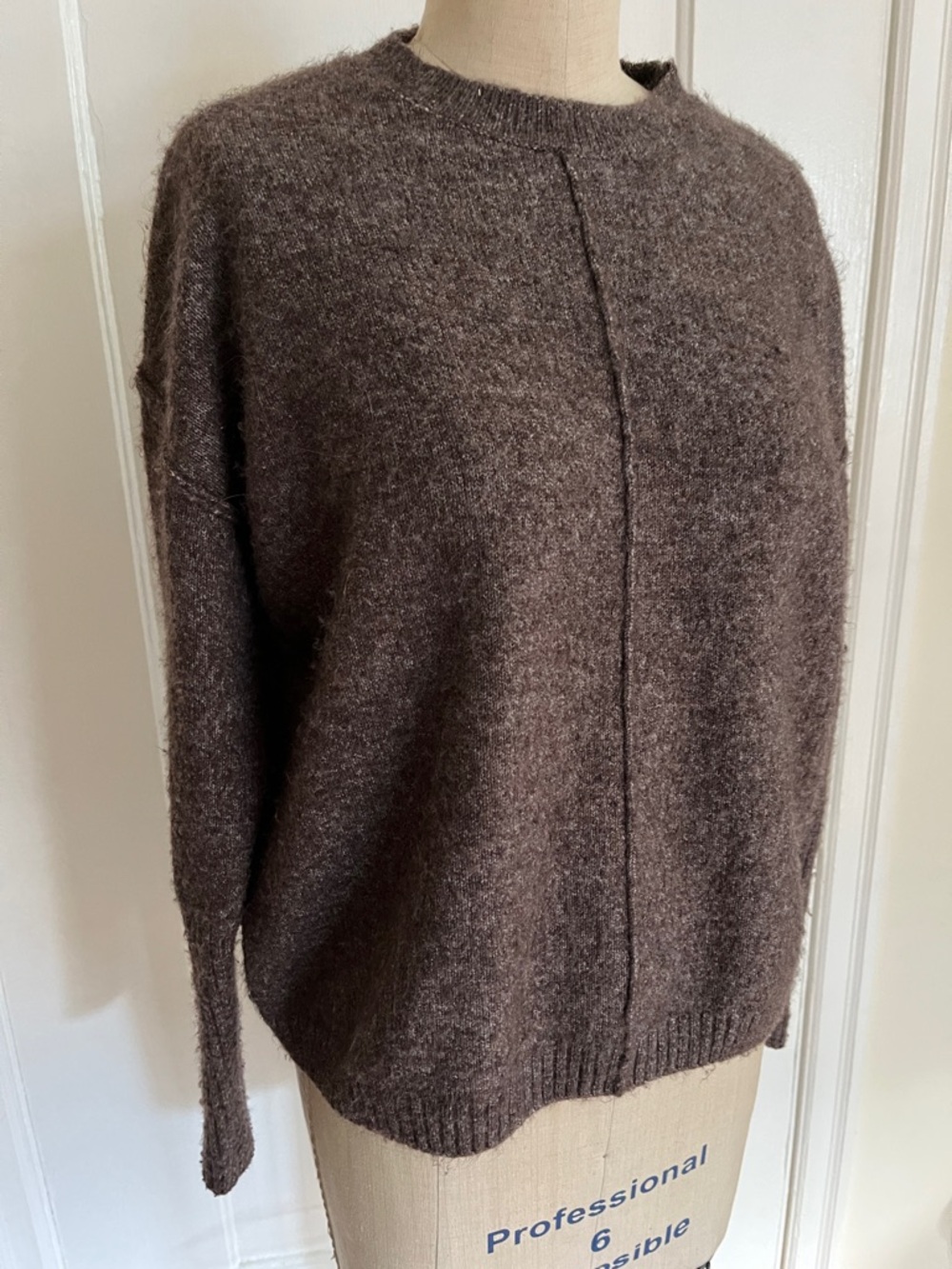 Legendary Outfitters Cozy Brown Knit Sweater with Seam Details